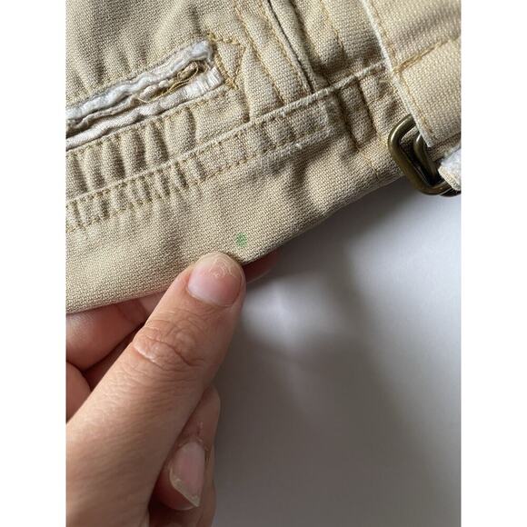 VTG Y2K Abercrombie & Fitch Khaki Beige ultra Low rise Cargo Shorts pockets sz 6 - Picture 5 of 10